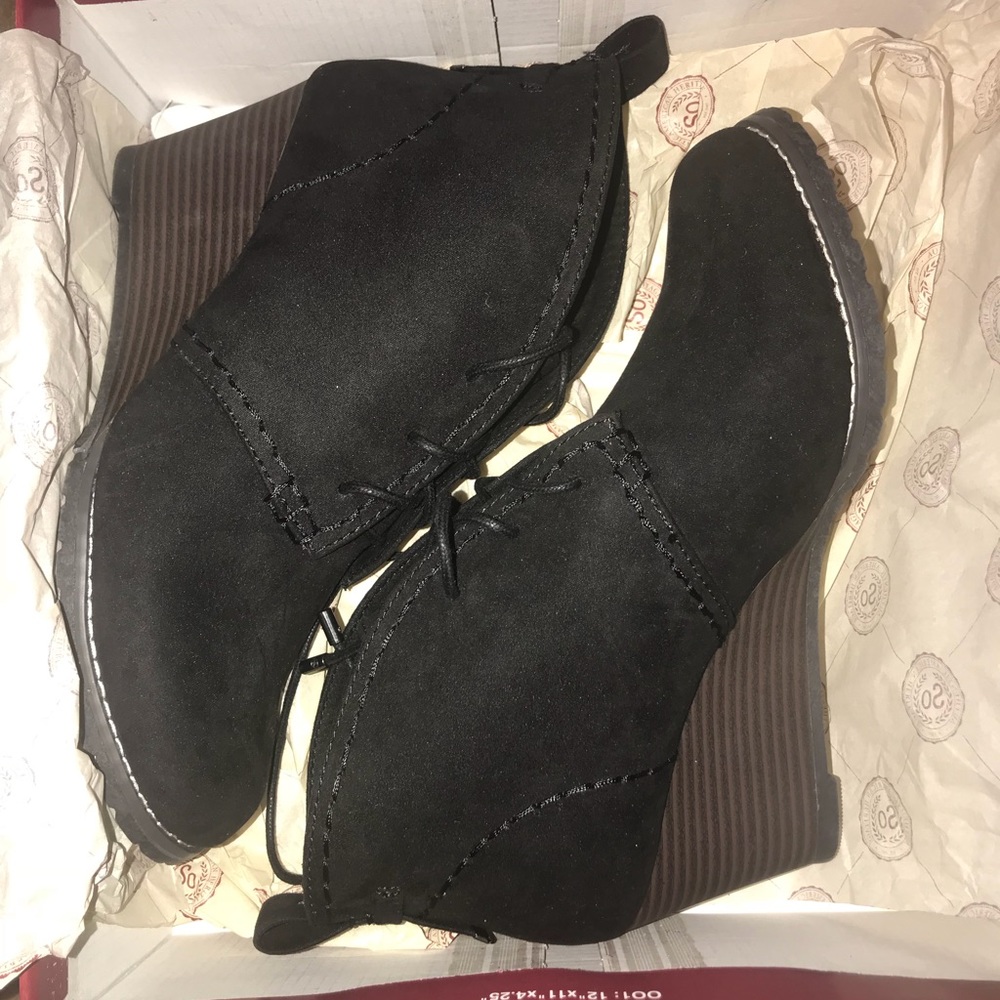 So wedge ankle boots